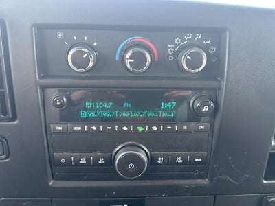 2015 GMC Savana Cargo Van RWD 2500 135