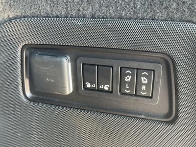 2022 Cadillac Escalade ESV Premium Luxury