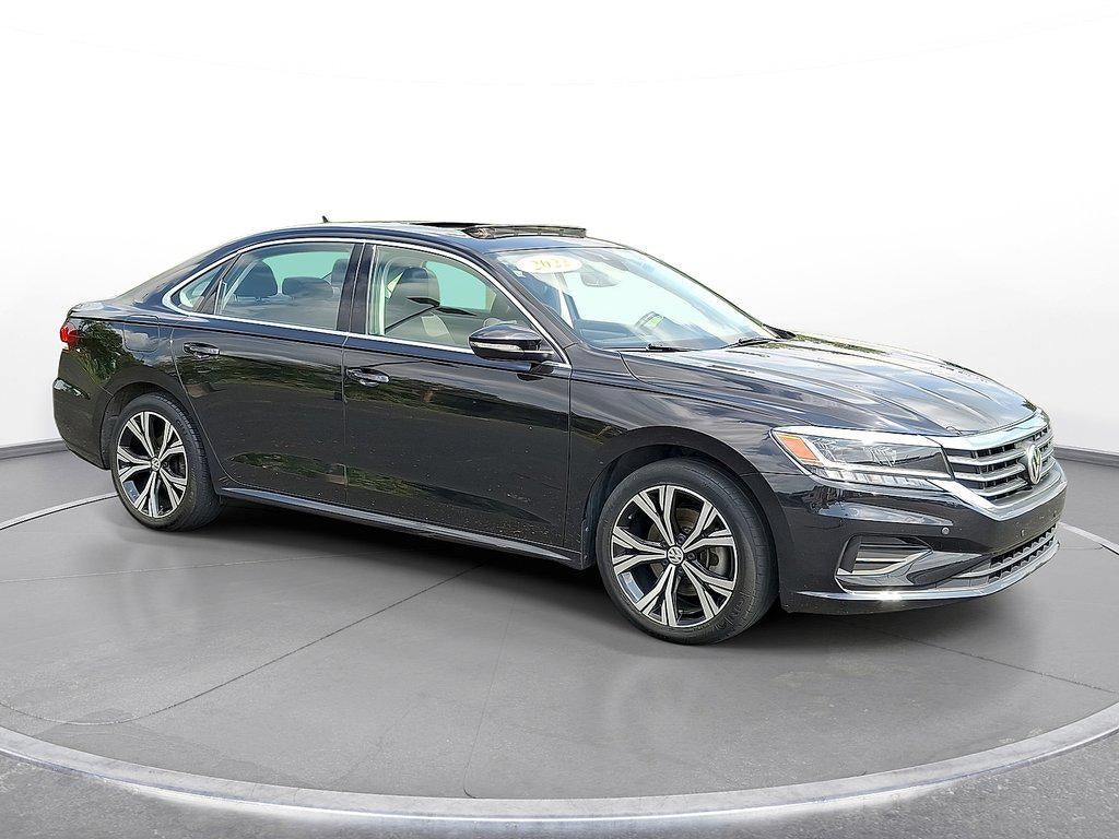 2022 Volkswagen Passat 2.0T SE Auto