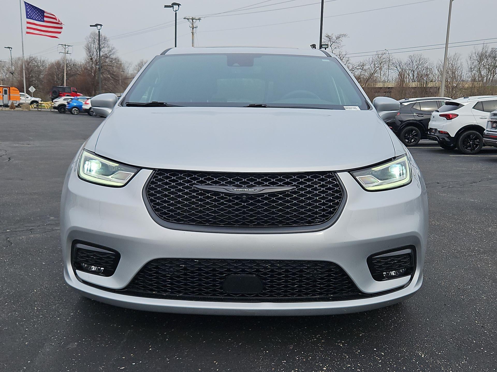 2022 Chrysler Pacifica Hybrid Limited