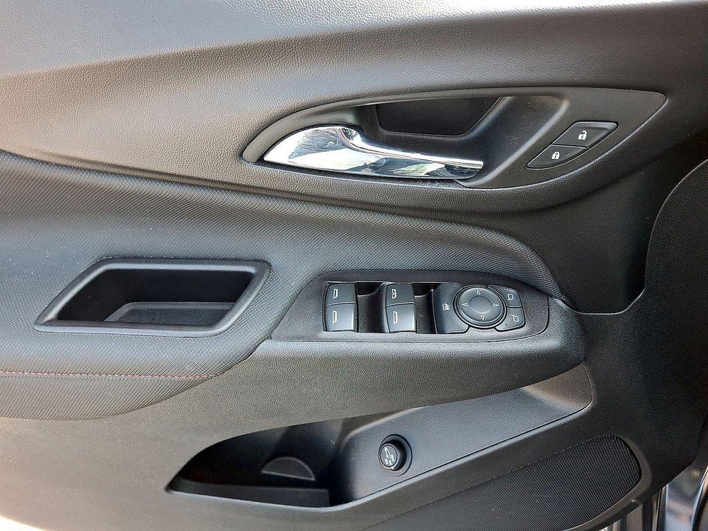 2022 Chevrolet Equinox FWD 4dr RS