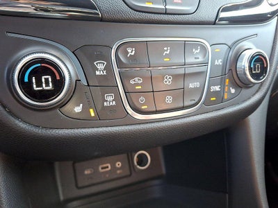 2022 Chevrolet Equinox FWD 4dr RS