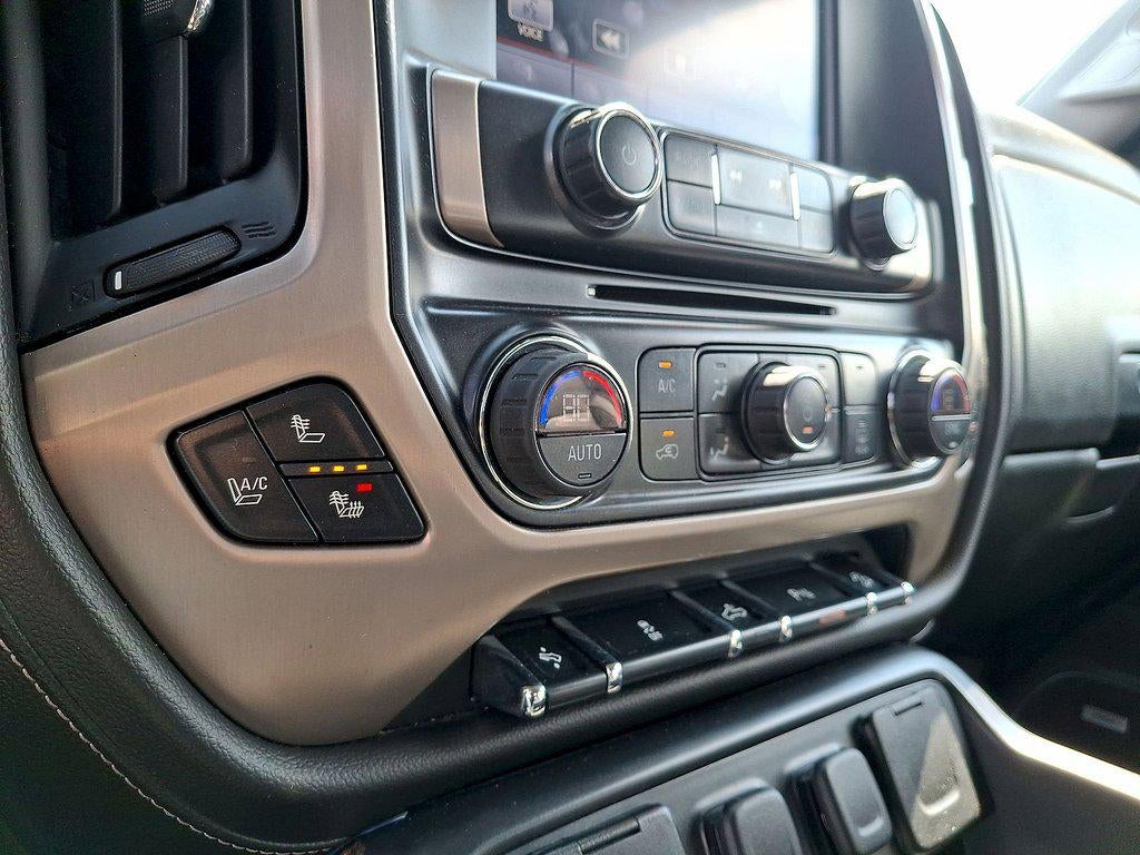 2015 GMC Sierra 1500 '4WD Crew Cab 143.5'' Denali'