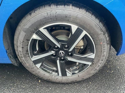 2024 Nissan Sentra SV CVT