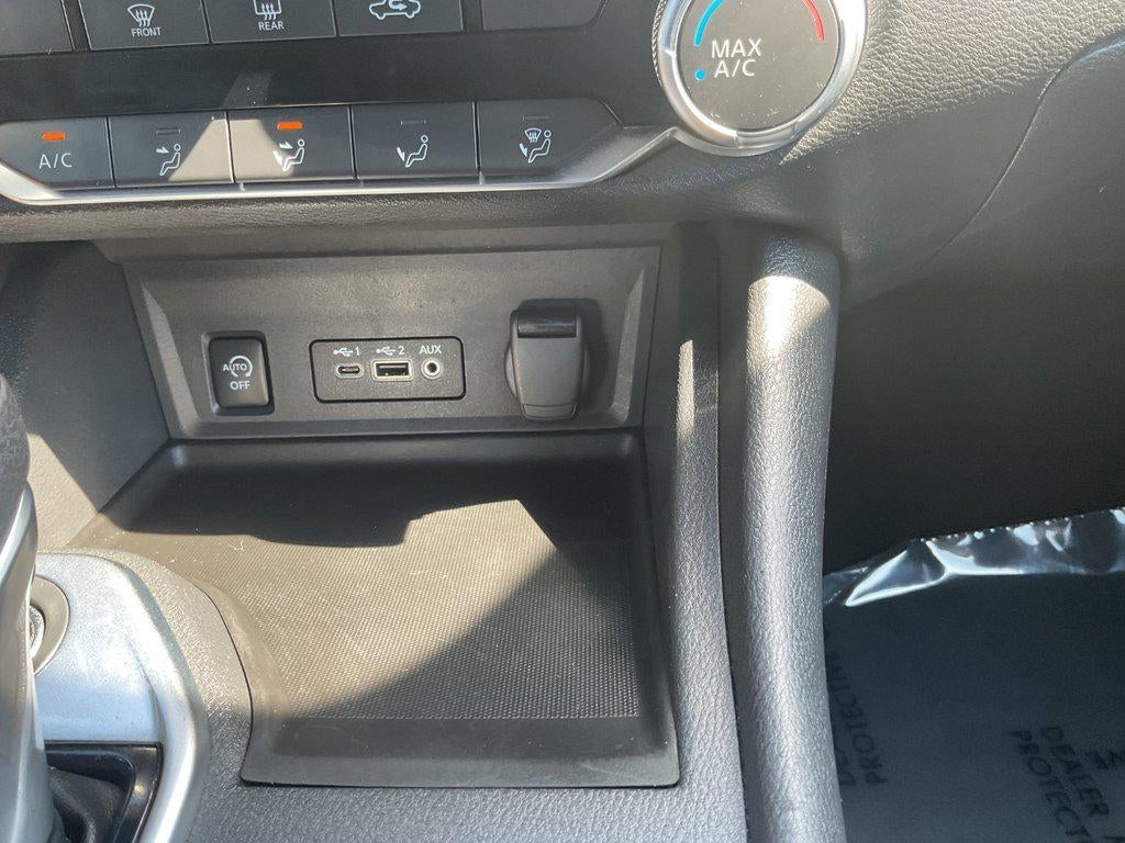 2024 Nissan Sentra SV CVT