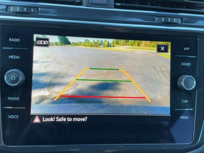 2023 Volkswagen Tiguan SE R-Line Black