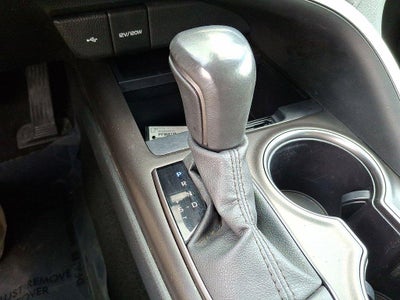 2024 Toyota Camry SE Auto (Natl)