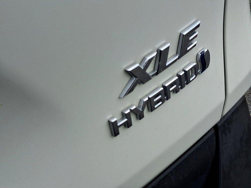 2022 Toyota Rav4 Hybrid XLE Premium AWD (Natl)