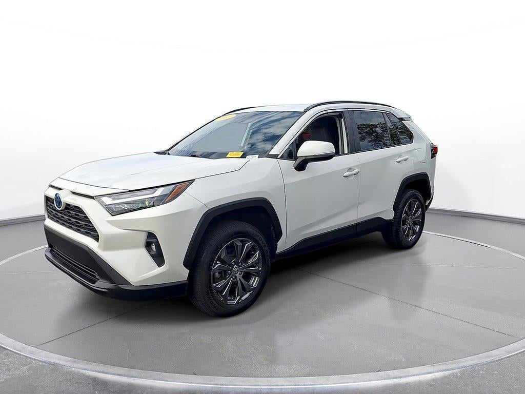 2022 Toyota Rav4 Hybrid XLE Premium AWD (Natl)