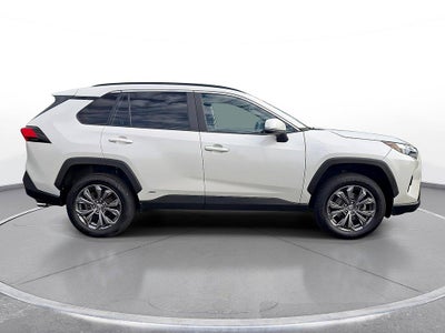 2022 Toyota Rav4 Hybrid XLE Premium AWD (Natl)