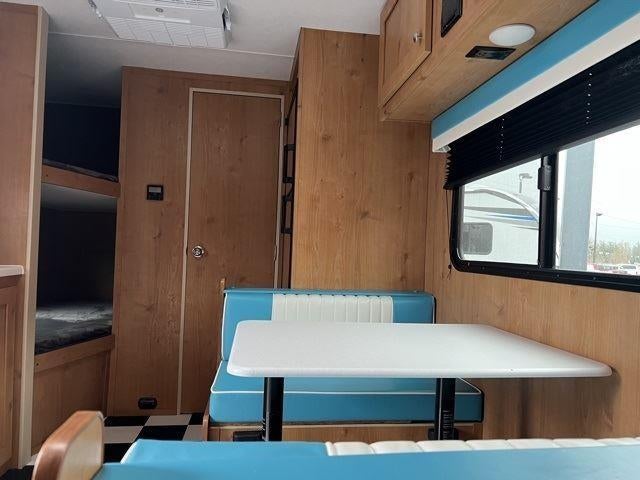 2022 Riverside Retro 190BH