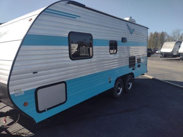 2022 Riverside RV Retro 211