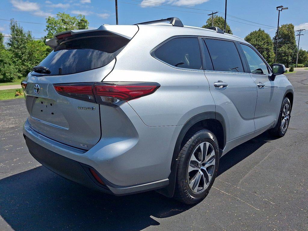 2023 Toyota Highlander Hybrid XLE AWD (Natl)