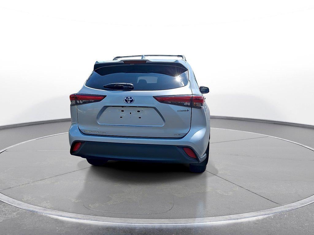 2023 Toyota Highlander Hybrid XLE AWD (Natl)