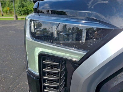 2023 Toyota Tundra 4Wd Limited CrewMax 5.5 Bed (Natl)