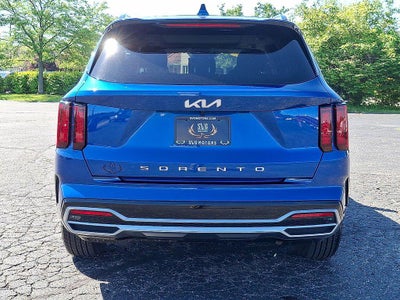 2022 Kia Sorento S FWD