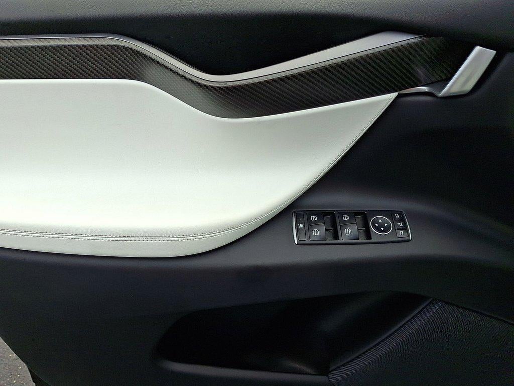 2018 Tesla Model X 75D AWD