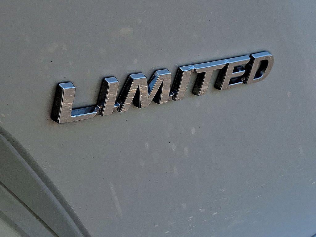 2023 Toyota Bz4x XLE AWD (Natl)