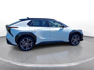 2023 Toyota Bz4x XLE AWD (Natl)