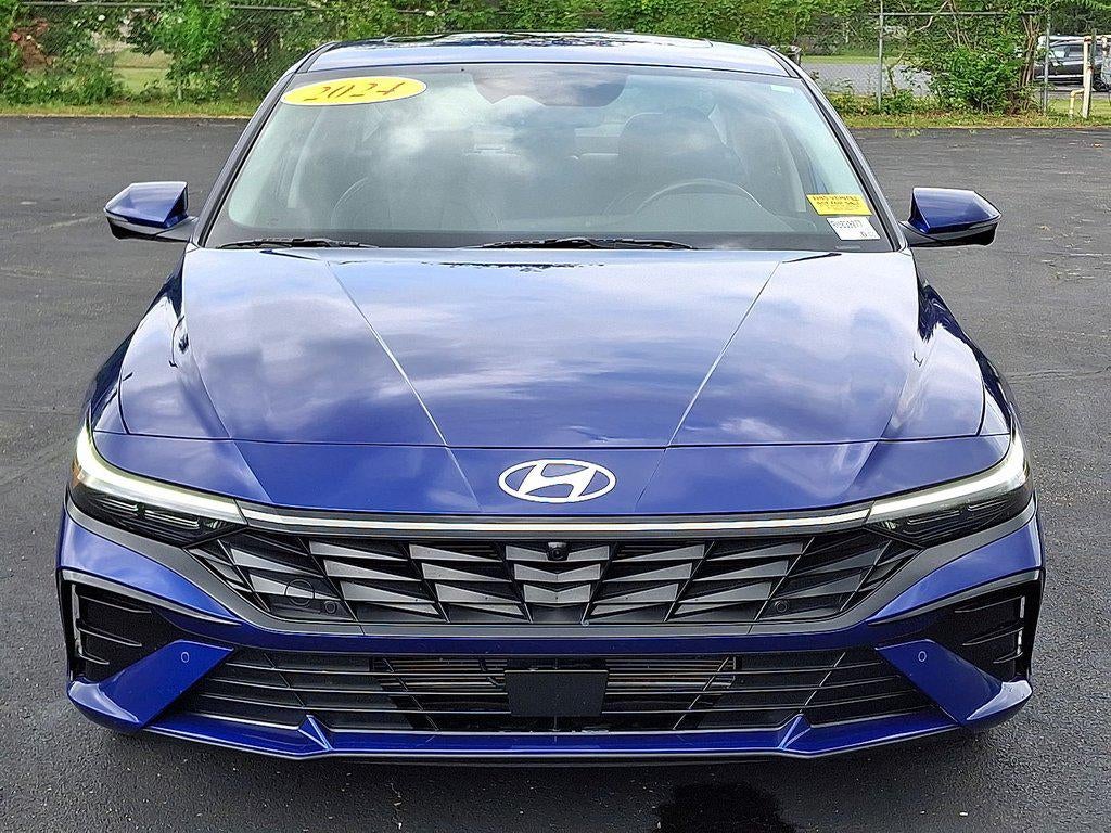 2024 Hyundai Elantra Limited IVT