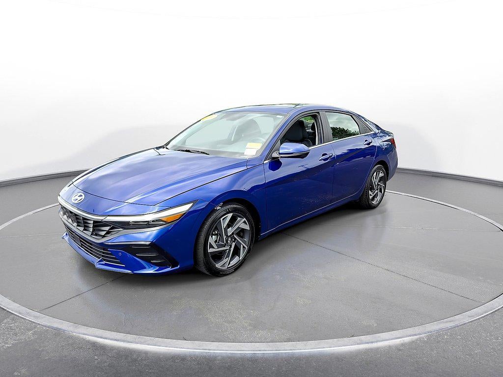2024 Hyundai Elantra Limited IVT