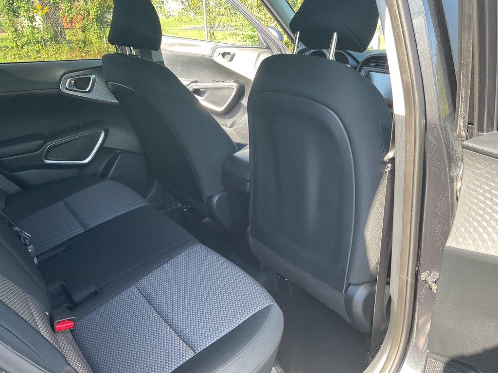 2024 Kia Soul LX IVT