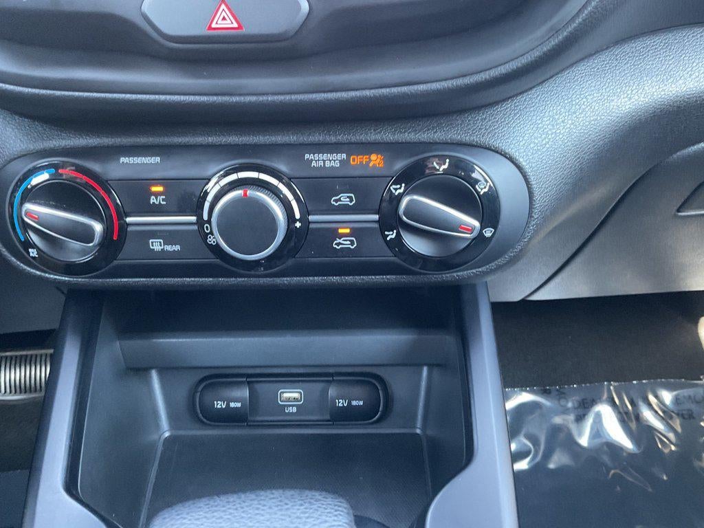 2024 Kia Soul LX IVT