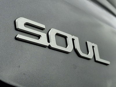 2023 Kia Soul LX IVT