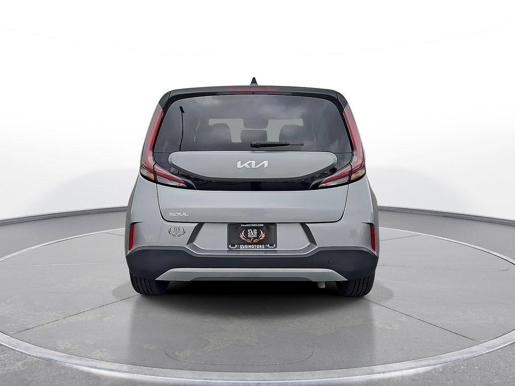 2023 Kia Soul LX IVT