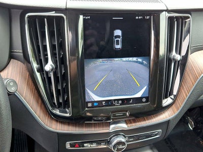 2023 Volvo XC60 B6 Ultimate Bright Theme