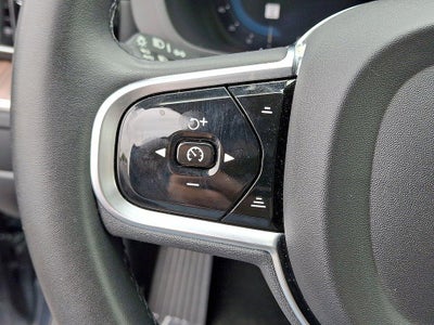 2023 Volvo XC60 B6 Ultimate Bright Theme