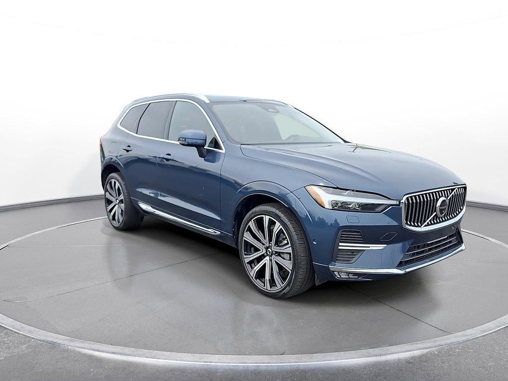 2023 Volvo XC60 B6 Ultimate Bright Theme