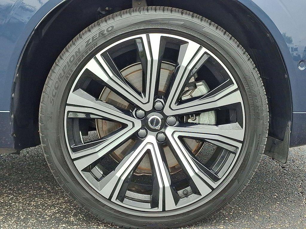 2023 Volvo XC60 B6 Ultimate Bright Theme
