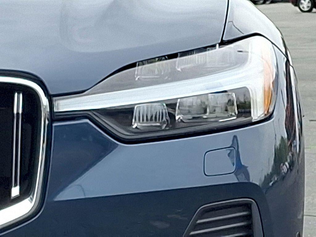 2023 Volvo XC60 B6 Ultimate Bright Theme