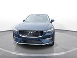 2023 Volvo XC60 B6 Ultimate Bright Theme