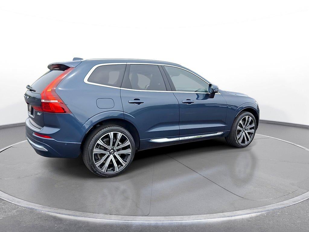 2023 Volvo XC60 B6 Ultimate Bright Theme