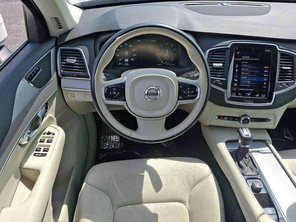 2022 Volvo Xc90 T5 AWD Momentum 7P