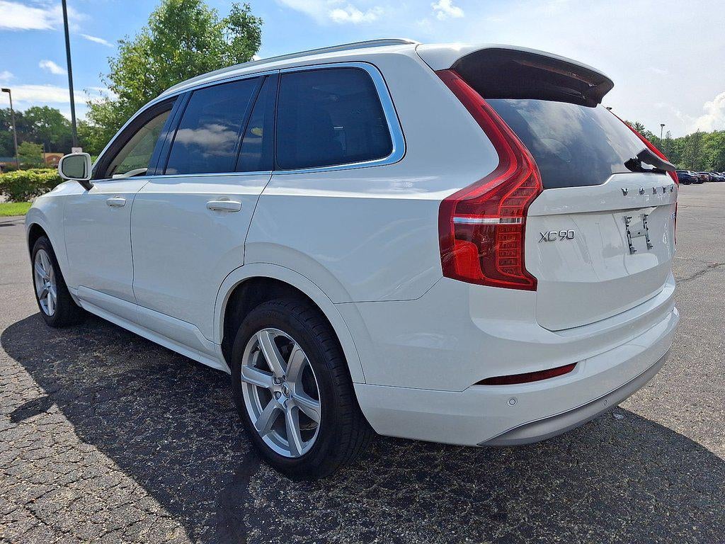 2022 Volvo Xc90 T5 AWD Momentum 7P