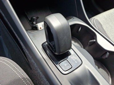 2024 Volvo Xc40 B5 AWD Core Bright Theme