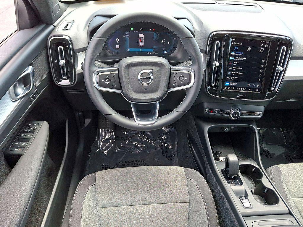 2024 Volvo Xc40 B5 AWD Core Bright Theme