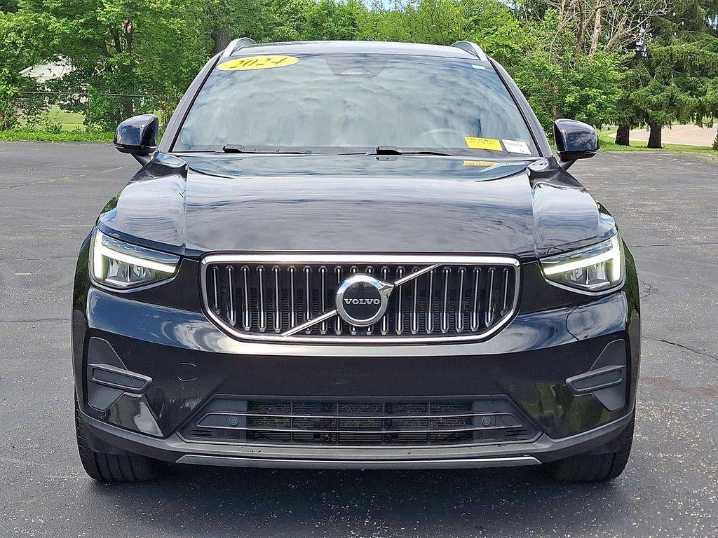 2024 Volvo Xc40 B5 AWD Core Bright Theme