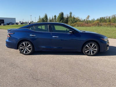 2023 Nissan Maxima SV