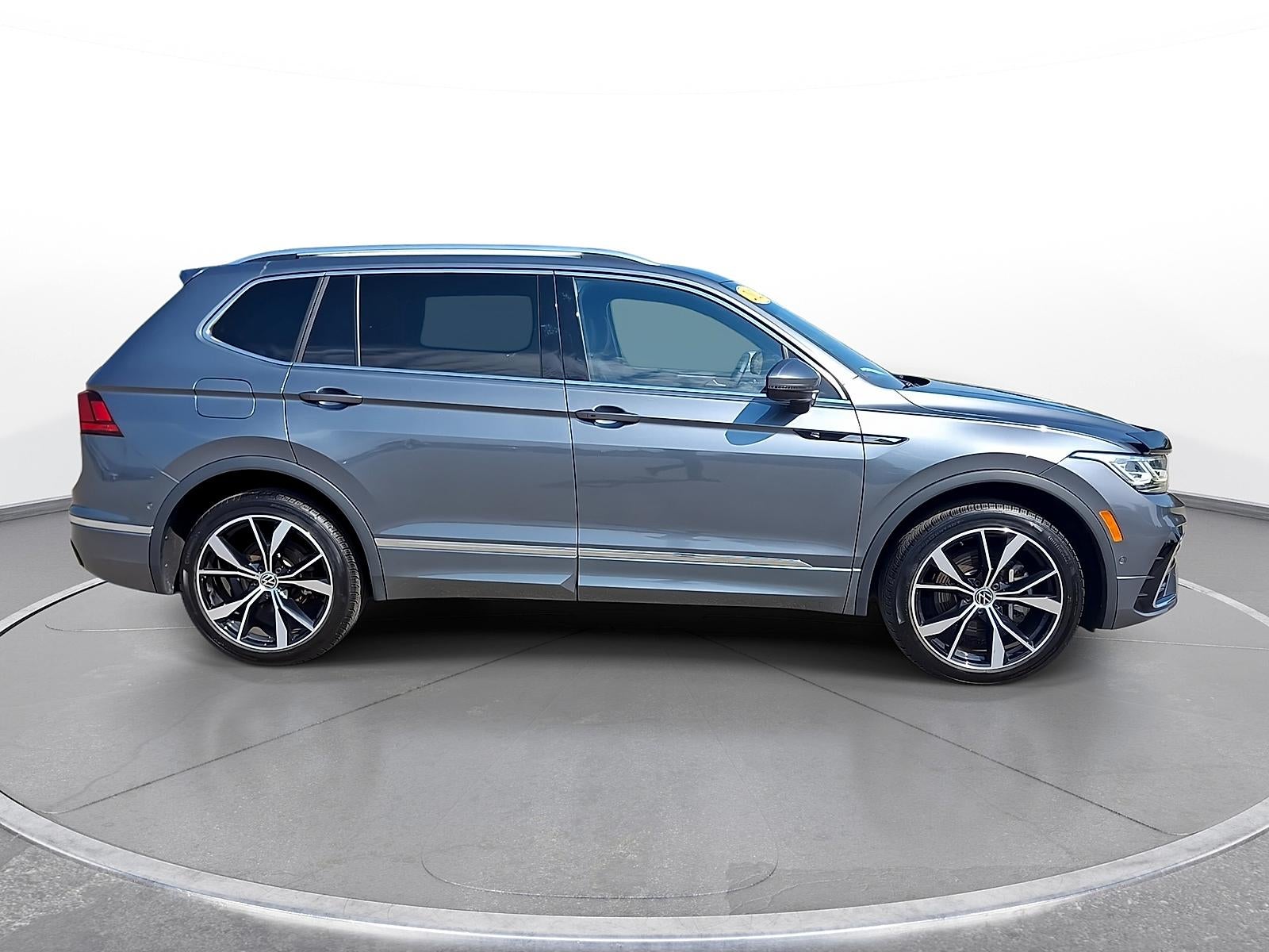 2022 Volkswagen Tiguan SEL R-Line
