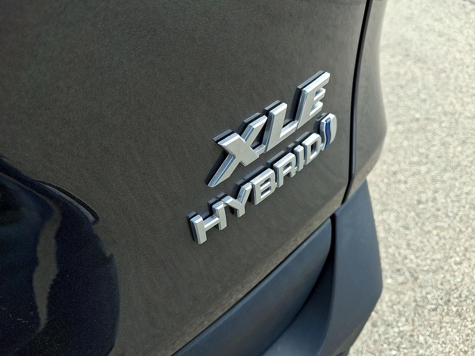2023 Toyota RAV4 Hybrid XLE