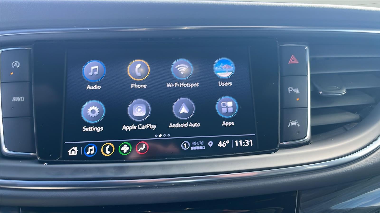 2023 Buick Enclave Essence