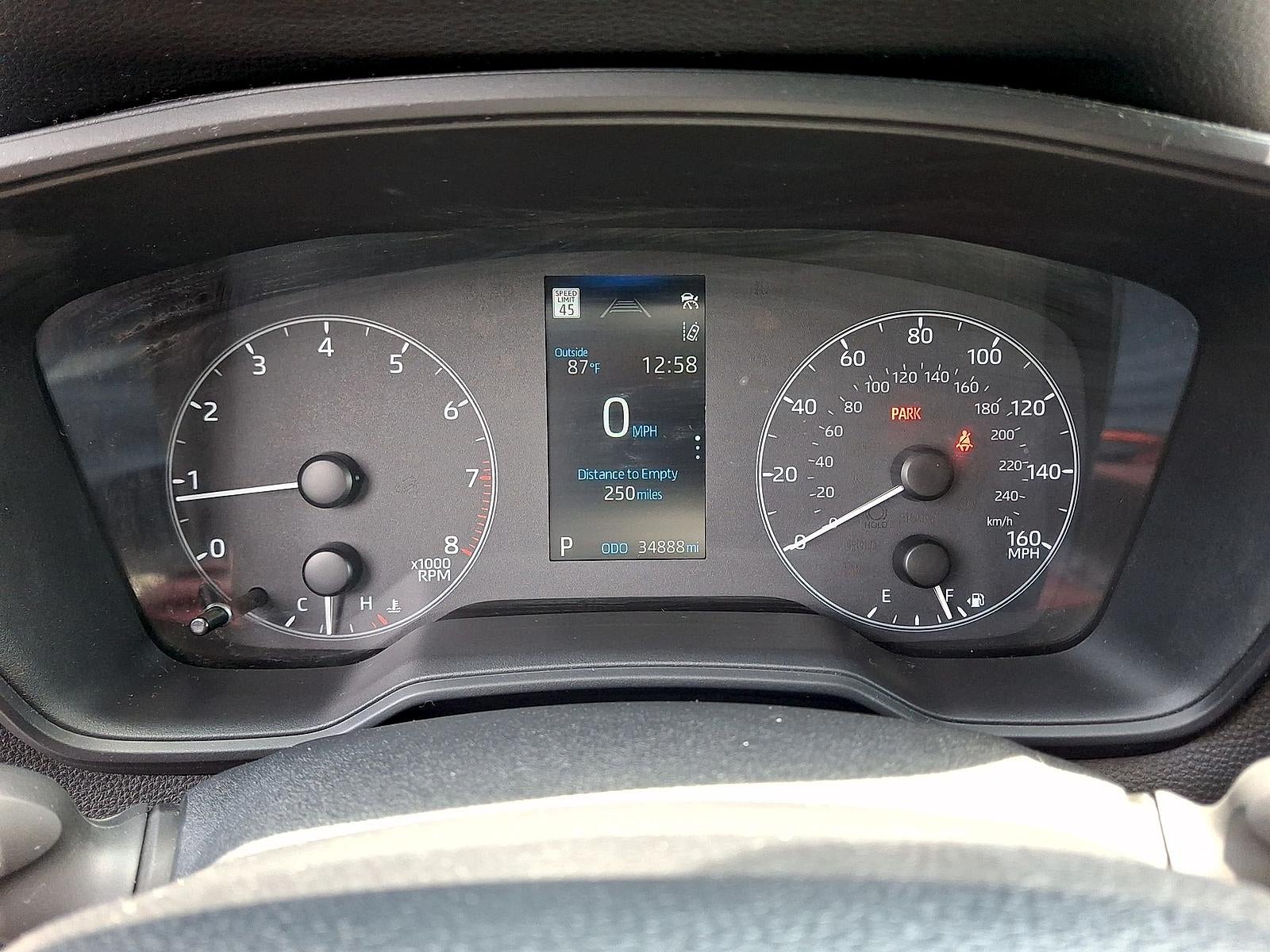2024 Toyota Corolla Cross LE