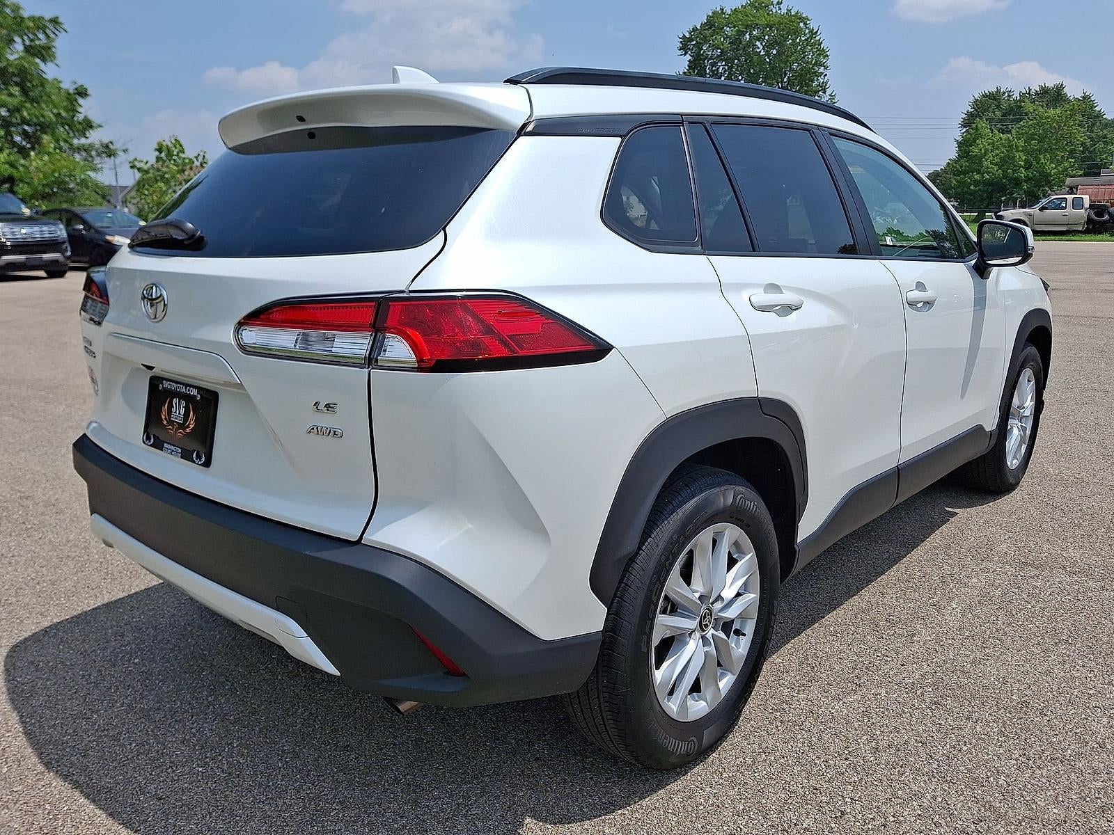 2024 Toyota Corolla Cross LE