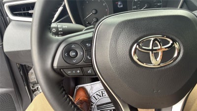 2025 Toyota Corolla Hatchback SE