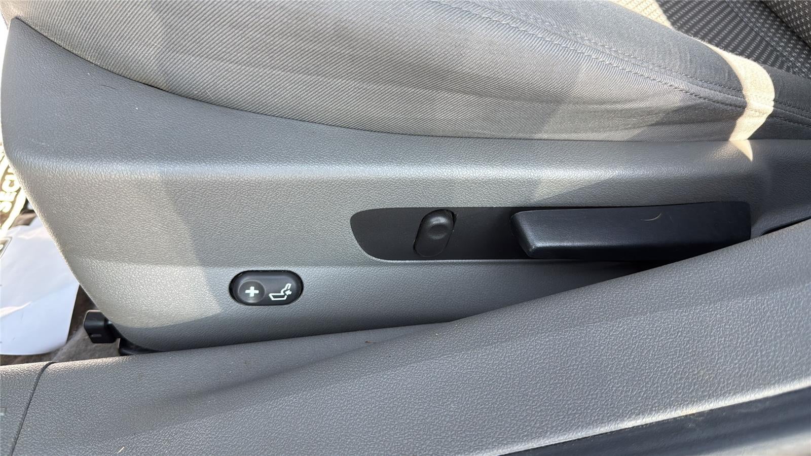 2012 Chevrolet Malibu LS w/1LS