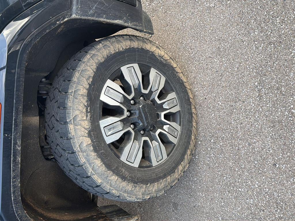 2024 GMC Sierra 2500HD Denali